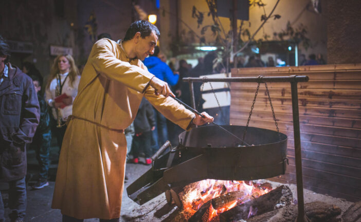 Torna il Crastatone: 58^ Festa della Castagna di Piancastagnaio