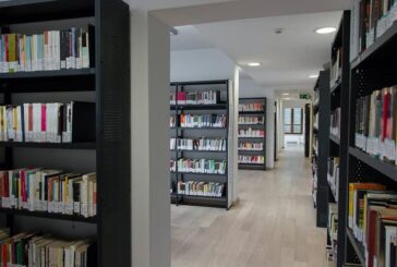 “Più leggi… più vinci”, la biblioteca comunale lancia il biblioquiz a premi