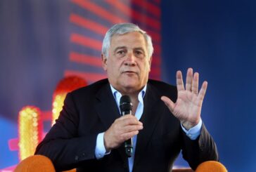 Ue, Tajani "Collaborazione per contrastare l'immigrazione illegale"
