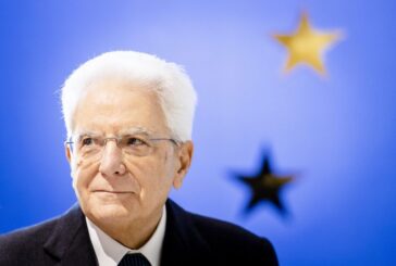 Mattarella "Il mio pensiero a chi ha sacrificato la vita per la pace"