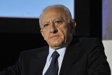 Frana a Ischia, De Luca "Demolire alloggi costruiti in zone a rischio"