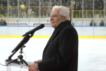 Mattarella "Attenzione ai giovani, futuro del nostro Paese"
