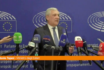 Migranti, Tajani "Il salvataggio non spetta alle Ong"