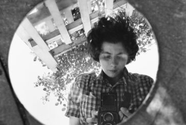 La misteriosa vita di Vivian Maier attraverso i suoi autoritratti