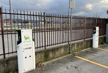 Attive due stazioni di ricarica per auto elettriche alla stazione di Chiusi