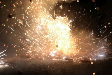 Capodanno: le ordinanze per fuochi d’artificio e contenitori in vetro