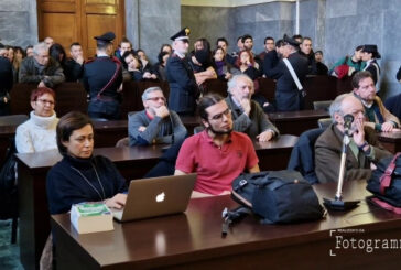 Clima, chiesta sorveglianza speciale per attivista, sit-in a Milano