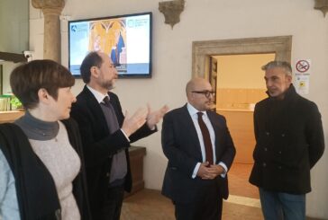 Il ministro Sangiuliano visita la Pinacoteca di Siena
