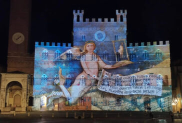 Videomapping su Palazzo Pubblico: prolungate le proiezioni