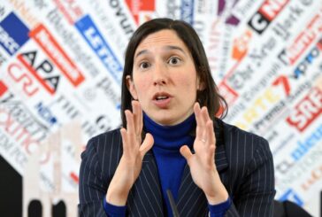 Centrodestra, Schlein "è diviso, facciamo esplodere le contraddizioni"