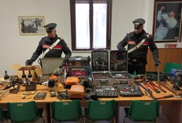 Poggibonsi: i Carabinieri sequestrano refurtiva per 20mila euro
