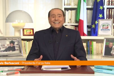 Berlusconi "Liberiamo l'Italia dalla burocrazia"