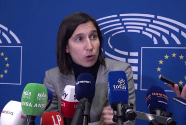 Migranti, Schlein "Destra forte con i deboli e debole con i forti"