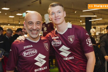 Una maglia speciale per celebrare 10 anni di partnership Suzuki-Torino