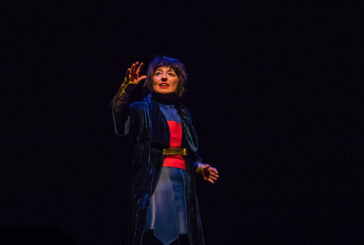 Chianciano Terme, al Teatro Caos c’è “Wonder Woman ritorna a casa”