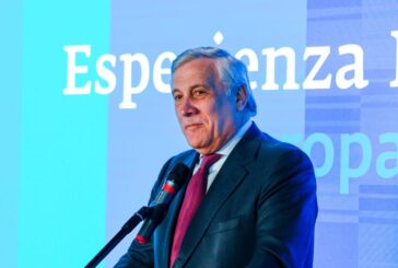 Immigrazione, Tajani "L'Italia non può affrontare emergenza da sola"