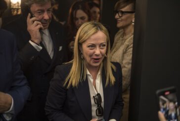 Covid, Meloni "uno dei periodi più difficili della storia italiana"