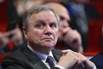 Visco "Rallentamento dell'economia mette e rischio la stabilità"