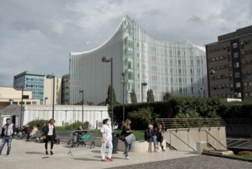 Milano, Silvio Berlusconi dimesso da Ospedale San Raffaele