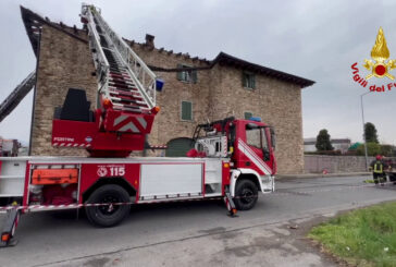 Grumello dal Monte, si incendia tetto di una cascina. nessun ferito