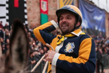 Porta a Sole vince il Palio dei Somari di Torrita