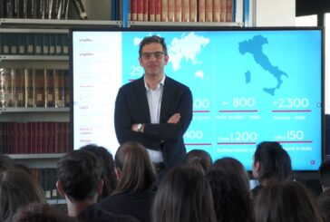 Amplifon Italia, fa tappa a Modena il roadshow per i giovani