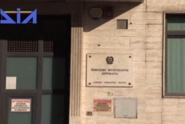 Camorra, arrestato il sindaco di Melito per voto di scambio mafioso
