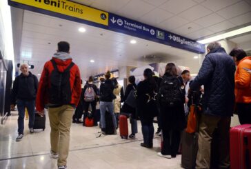 Deraglia un treno merci, disagi e ritardi da Nord a Sud