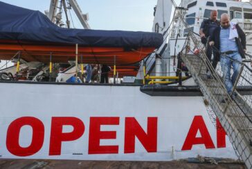 Quarto naufragio al largo di Lampedusa, 47 persone tratte in salvo