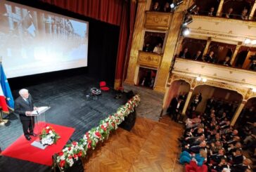 Mattarella "Il frutto del 25 aprile è la nostra Costituzione"