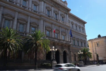 Aumentano i prestiti bancari al settore privato