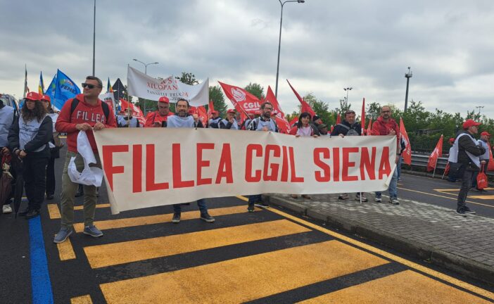 La Falegnameria DL di Torrita ha iniziato a pagare le mensilità arretrate