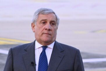 Tajani "Governo francese in imbarazzo, ma mancano le scuse"