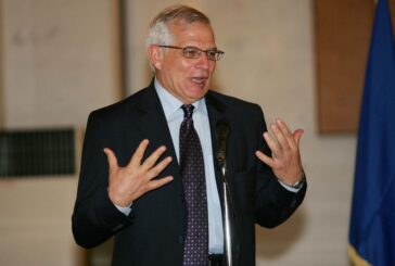 Ucraina, Borrell "Putin la smetta, non sia una nuova Bielorussia"