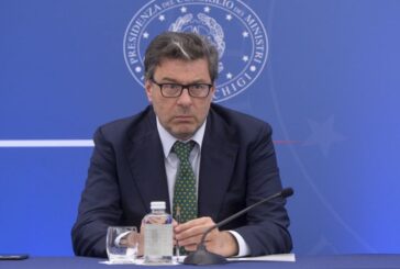 Natalità, Giorgetti "Al 2042 rischio perdita Pil pari al 18%"