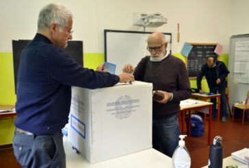 Amministrative, seggi aperti in Sicilia, Sardegna e per i ballottaggi