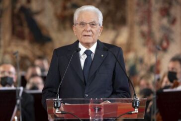 Mattarella "Valori del 2 giugno pilastri della Costituzione"
