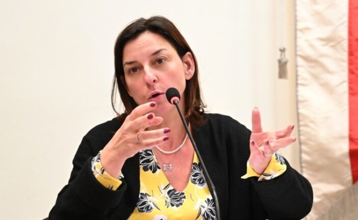 Spinelli (Pd): “Tomasi vuole aprire in Toscana ghetti disumani”