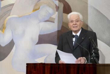 Mattarella "Coltivare la memoria per combattere nostalgie autoritarie"