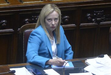 Meloni "L'Italia aderisce alla Convenzione contro le bombe a grappolo"