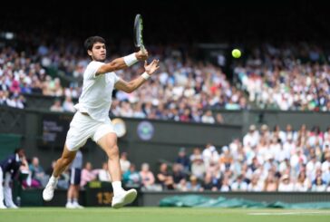 Alcaraz trionfa a Wimbledon, Djokovic ko in 5 set