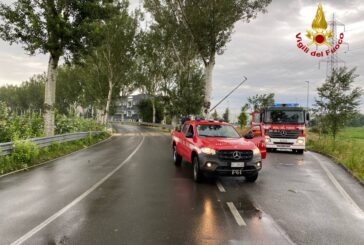 Violento temporale nella notte a Milano, morta 16enne a Brescia
