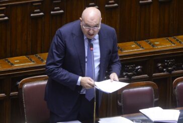 Crosetto "Fuori da Via della Seta senza rovinare rapporti con la Cina"
