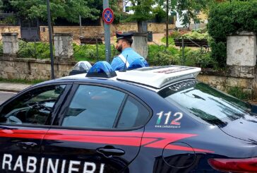 Ventenne resiste ai Carabinieri: denunciato anche per vari altri reati