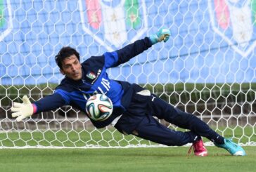 Buffon lascia il calcio "Mi hai dato e ti ho dato tutto"