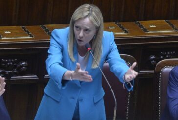 Meloni "Palazzo Chigi? Come stare sull'ottovolante 24 ore su 24"