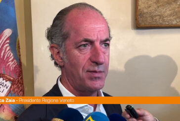 Zaia mostra il granchio blu "È un'invasione"