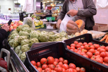 Consumi, 6 italiani su 10 tagliano le spese