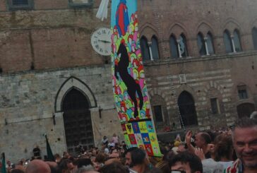 Palio: il giubilo del Papero