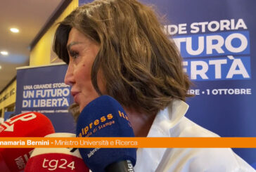 Bernini "Forza Italia vive, siamo unici"